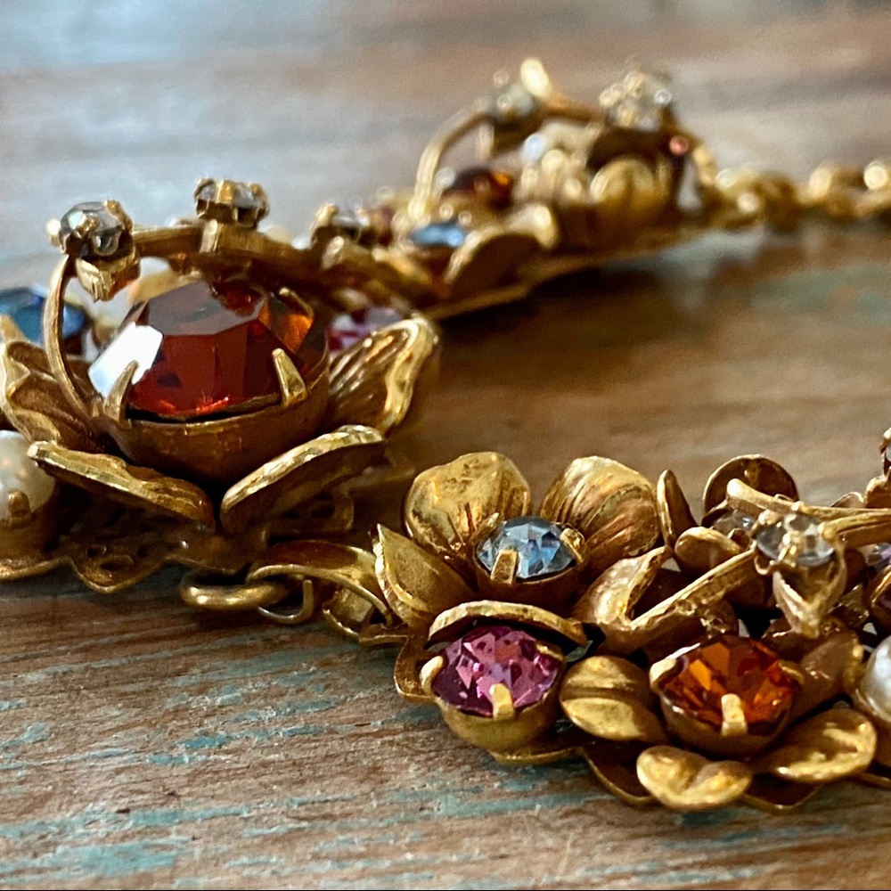 VTG Elaborate Crystal Gold-tone Floral Statement Necklace - Picture 6 of 12